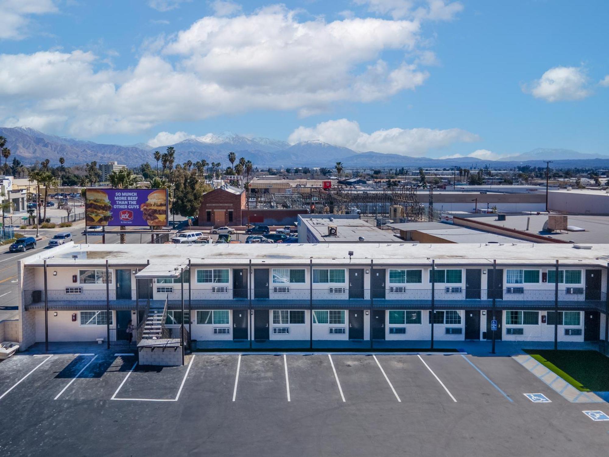 Inland Inn & Suites San Bernardino Kültér fotó